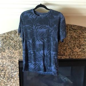 Banana Republic T-Shirt